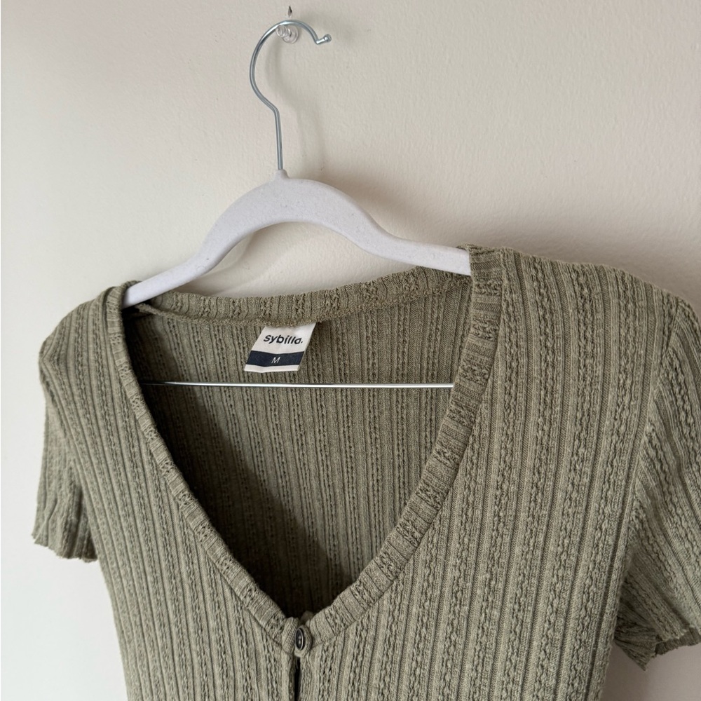 Olive Ribbed Knit Button Top - Picture 5 of 7